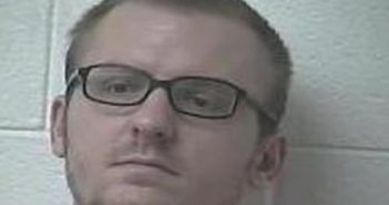 ANDREW VAUGHN – 2017-06-22 08:56:00, Montgomery County, Kentucky – mugshot, arrest ANDREW VAUGHN - 2017-06-22 08:56:00, Montgomery County, Kentucky - mugshot, arrest