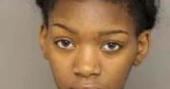 MAKAYLIA DUNN – 2017-08-14 22:11:00, Moore County, North Carolina – mugshot, arrest MAKAYLIA DUNN - 2017-08-14 22:11:00, Moore County, North Carolina - mugshot, arrest