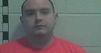 ZACHARIAH BUNCH – 2017-08-15 15:02:00, Shelby County, Kentucky – mugshot, arrest ZACHARIAH BUNCH - 2017-08-15 15:02:00, Shelby County, Kentucky - mugshot, arrest