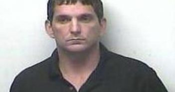 RUSTON SLAUGHTER – 2017-09-24 02:38:00, Hart County, Kentucky – mugshot, arrest RUSTON SLAUGHTER - 2017-09-24 02:38:00, Hart County, Kentucky - mugshot, arrest