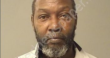 SEALS, JERRY LEWIS Mugshot, Macon County, Illinois - 2019-04-18 08:33:00 SEALS, JERRY LEWIS Mugshot, Macon County, Illinois - 2019-04-18 08:33:00
